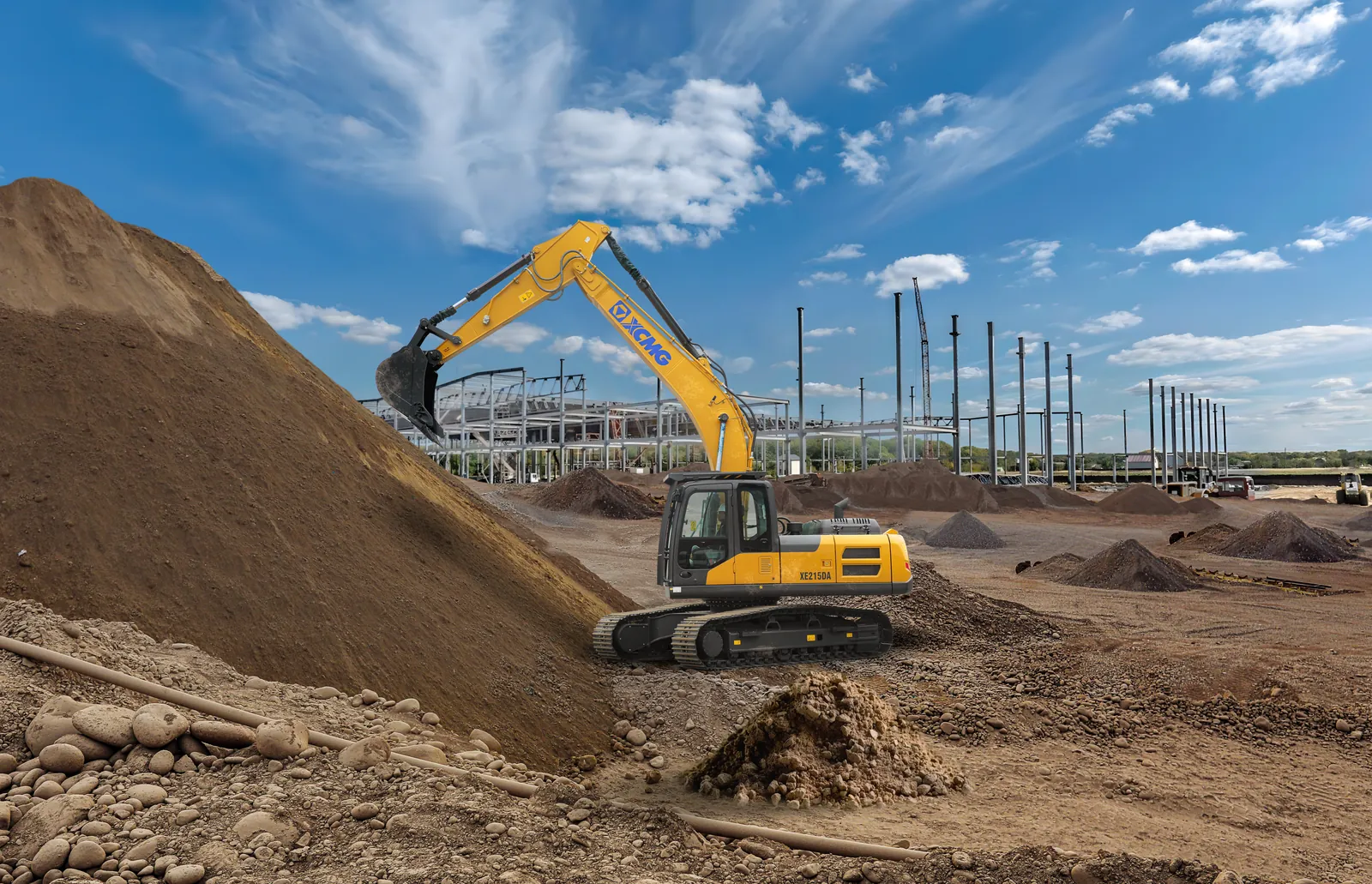 Excavadora XCMG XE215DA